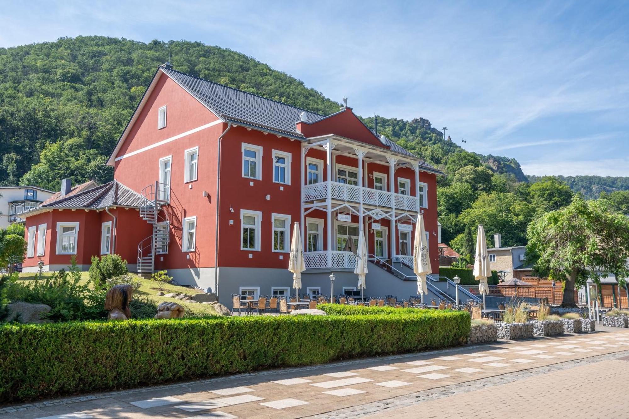 Hotelpark Bodetal Mit Ferienwohnungen 塔勒 外观 照片