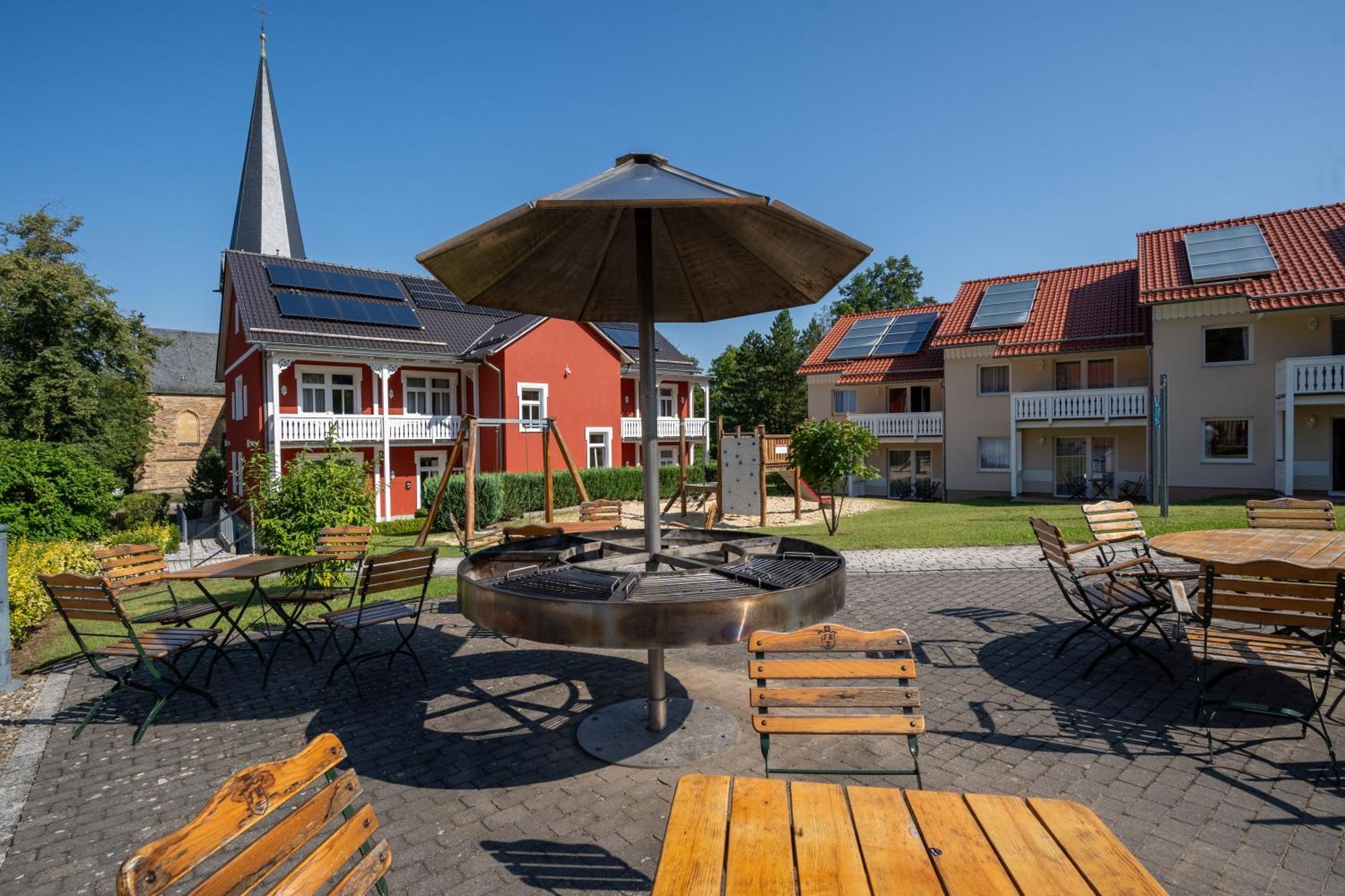 Hotelpark Bodetal Mit Ferienwohnungen 塔勒 外观 照片