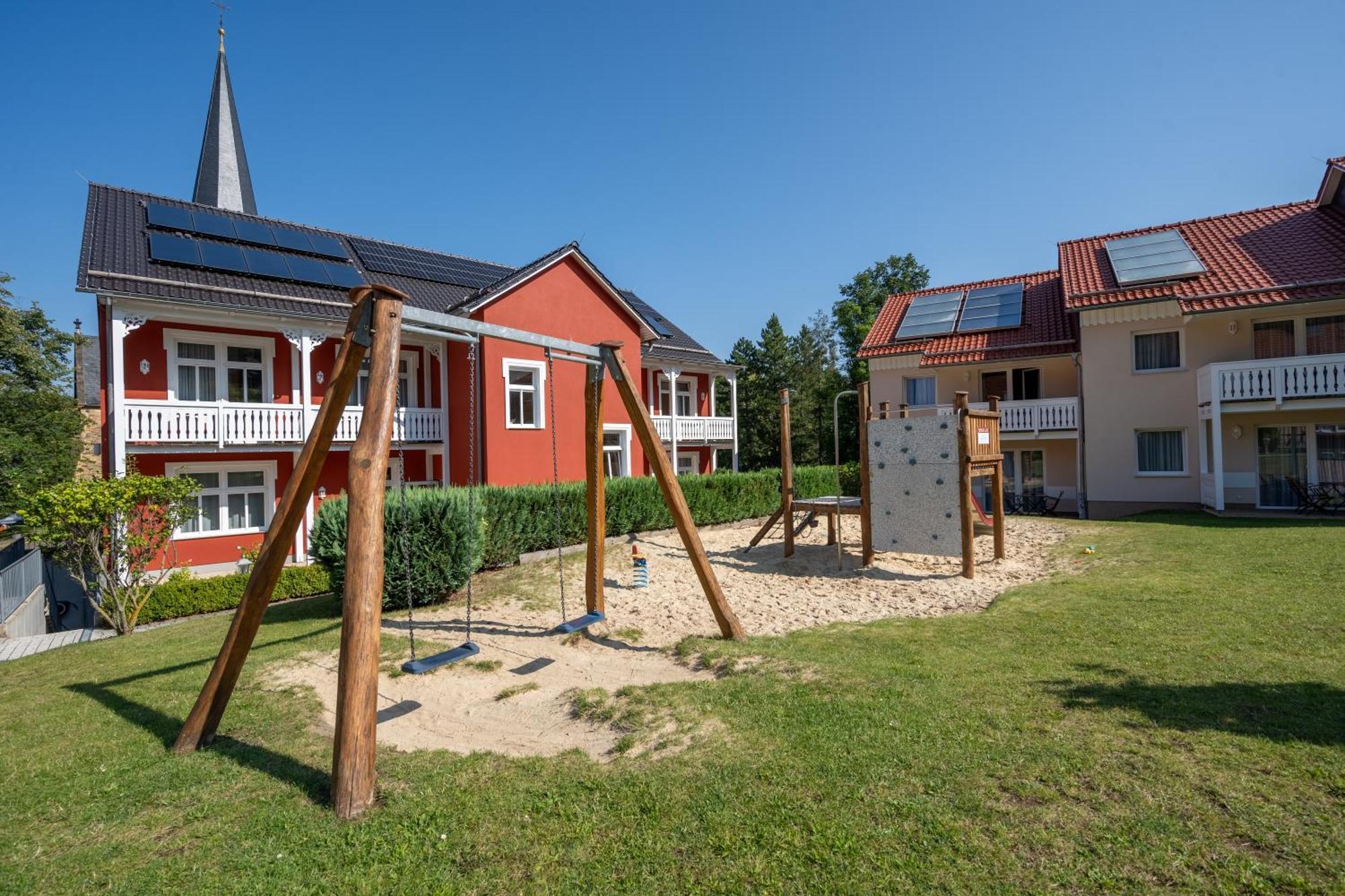 Hotelpark Bodetal Mit Ferienwohnungen 塔勒 外观 照片